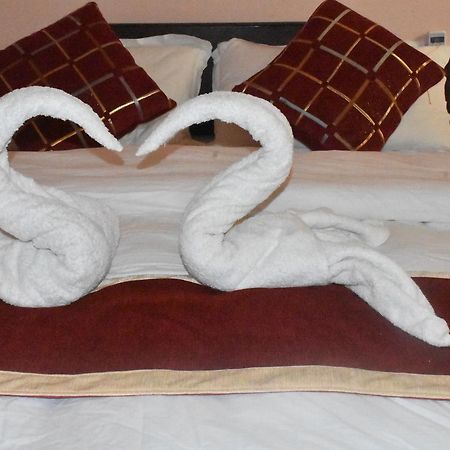 Festoon Hotel Катманду Экстерьер фото