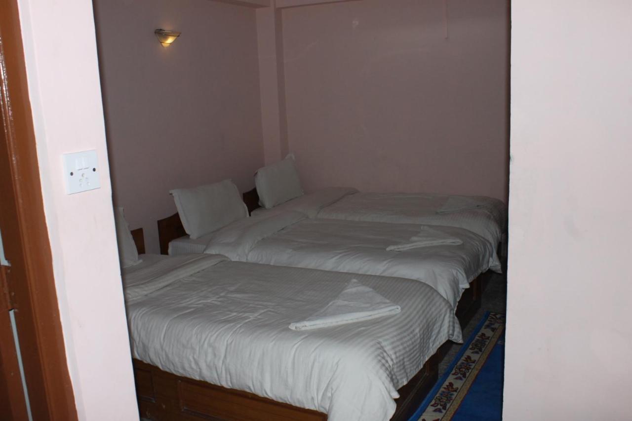 Festoon Hotel Катманду Экстерьер фото